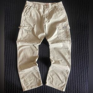 Wrangler relaxed fit cargo pants